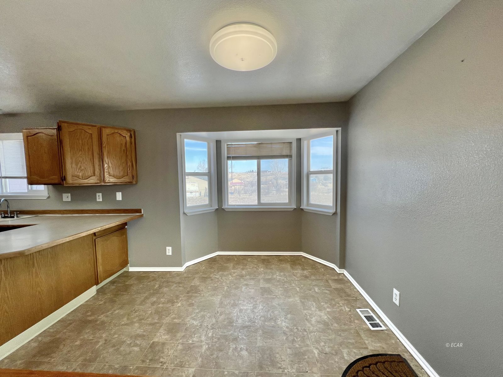 647 Abarr Drive Property Photo 5