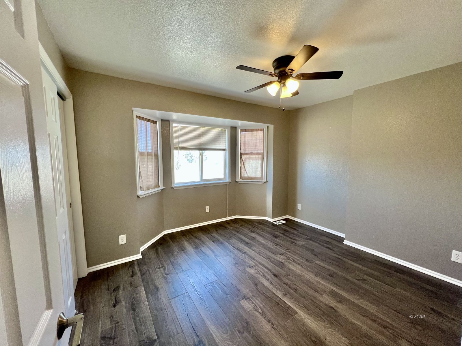 647 Abarr Drive Property Photo 10