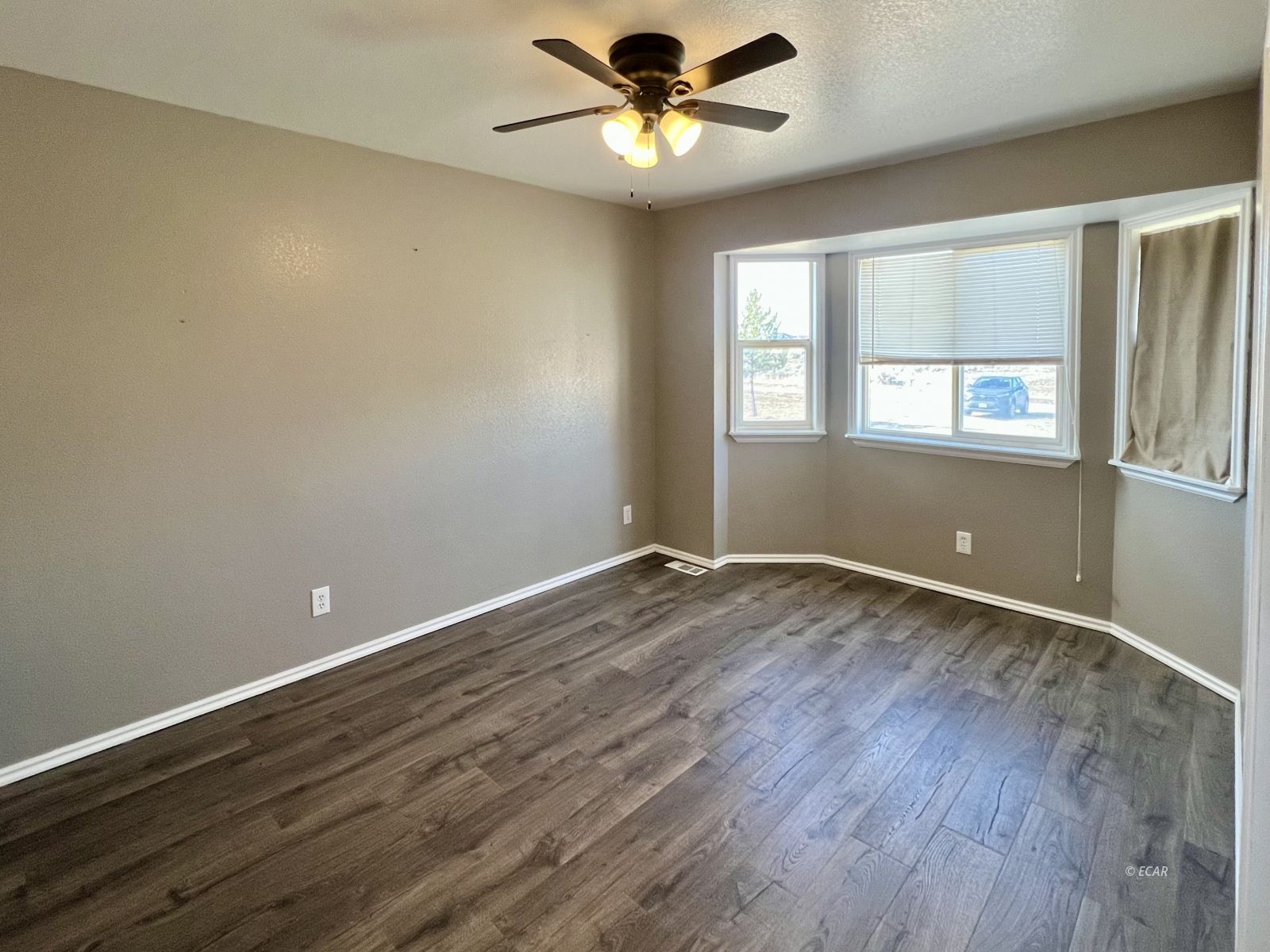 647 Abarr Drive Property Photo 12