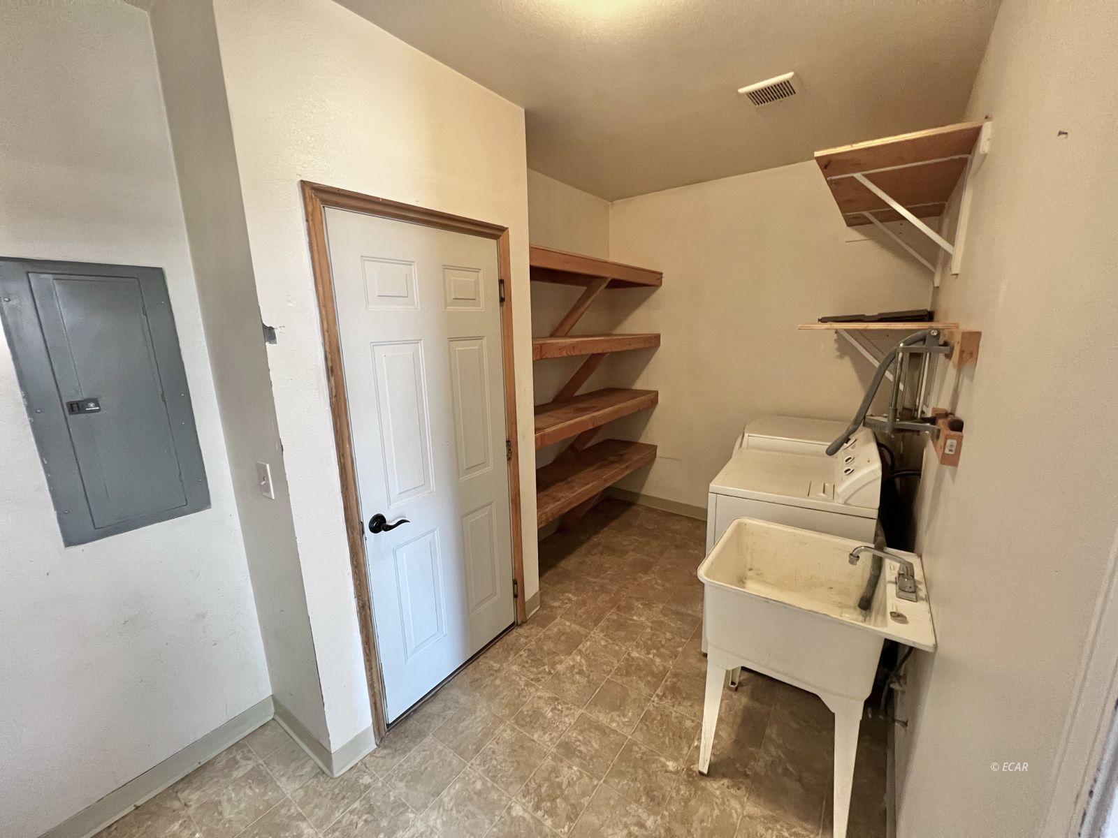 647 Abarr Drive Property Photo 18