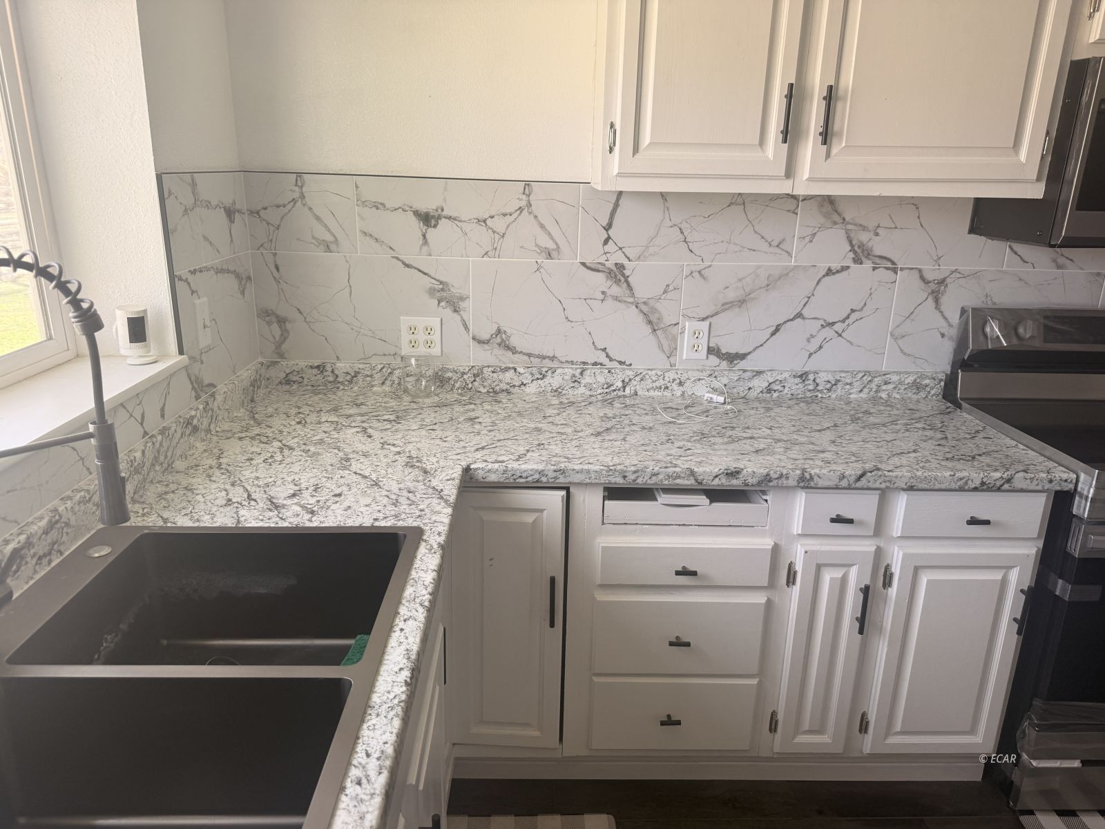 376 N Main Street Property Photo 8