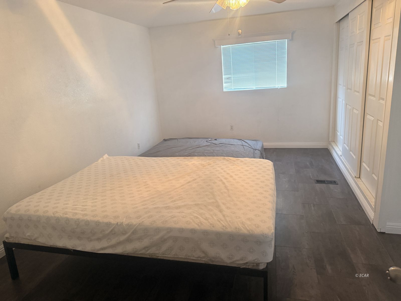 376 N Main Street Property Photo 24