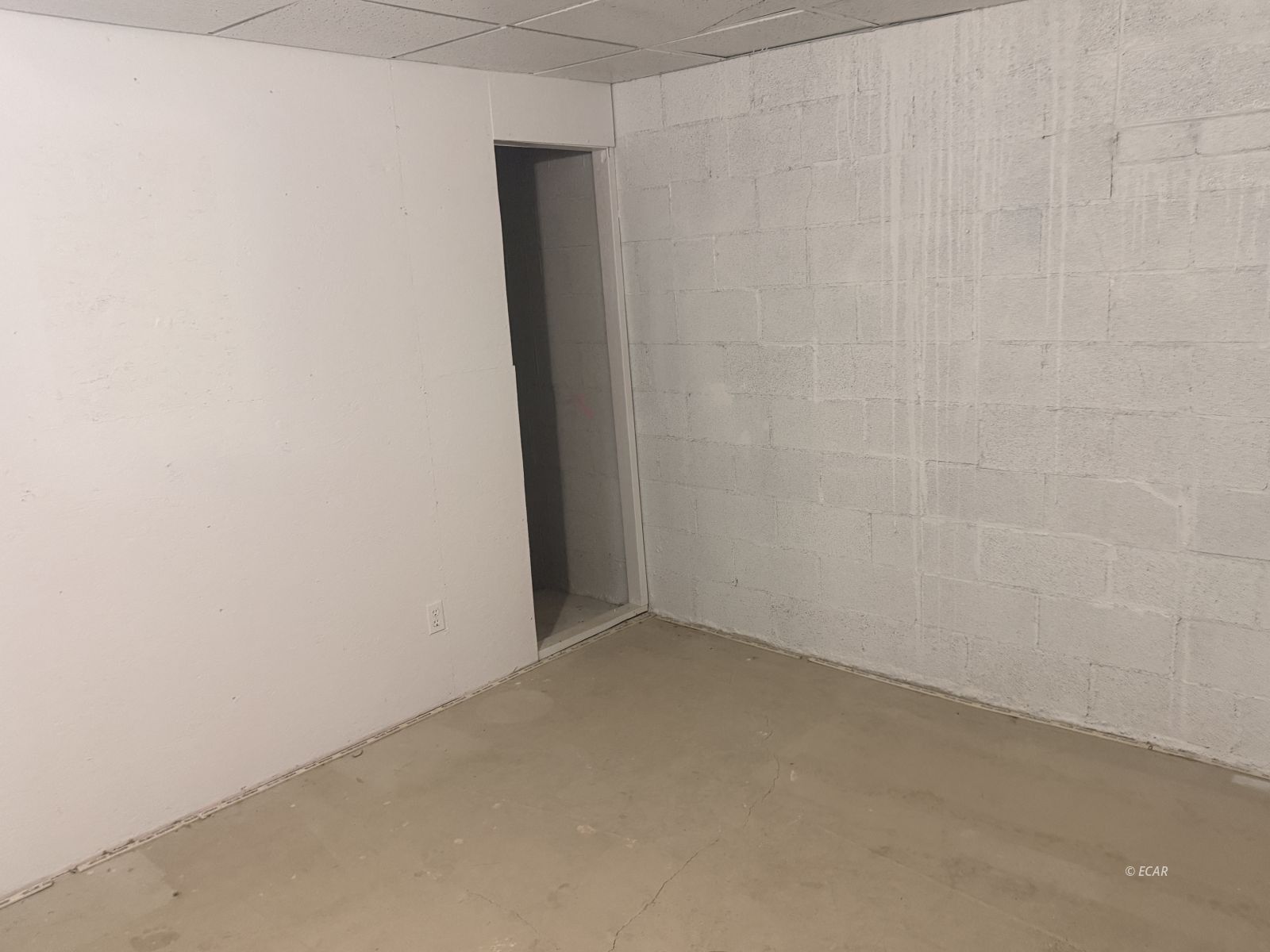 376 N Main Street Property Photo 32