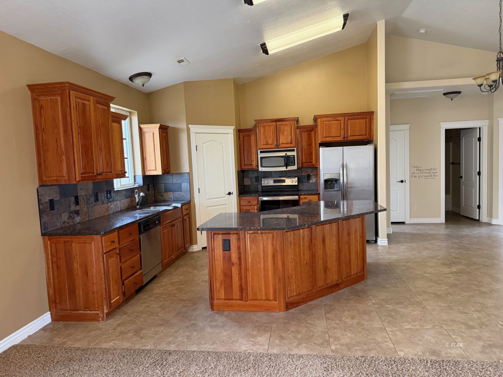 709 Parkridge Parkway Property Photo 2