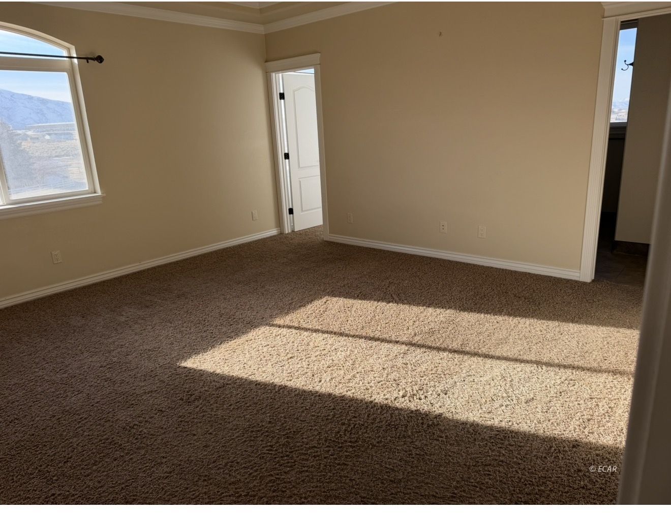 709 Parkridge Parkway Property Photo 5