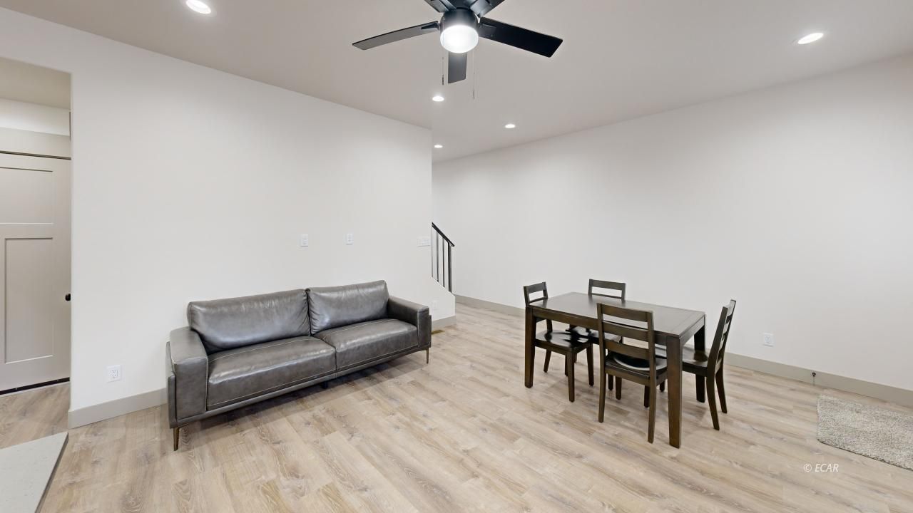 2427 N 5th Street Property Photo 8