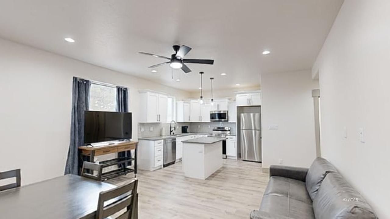 2427 N 5th Street Property Photo 10