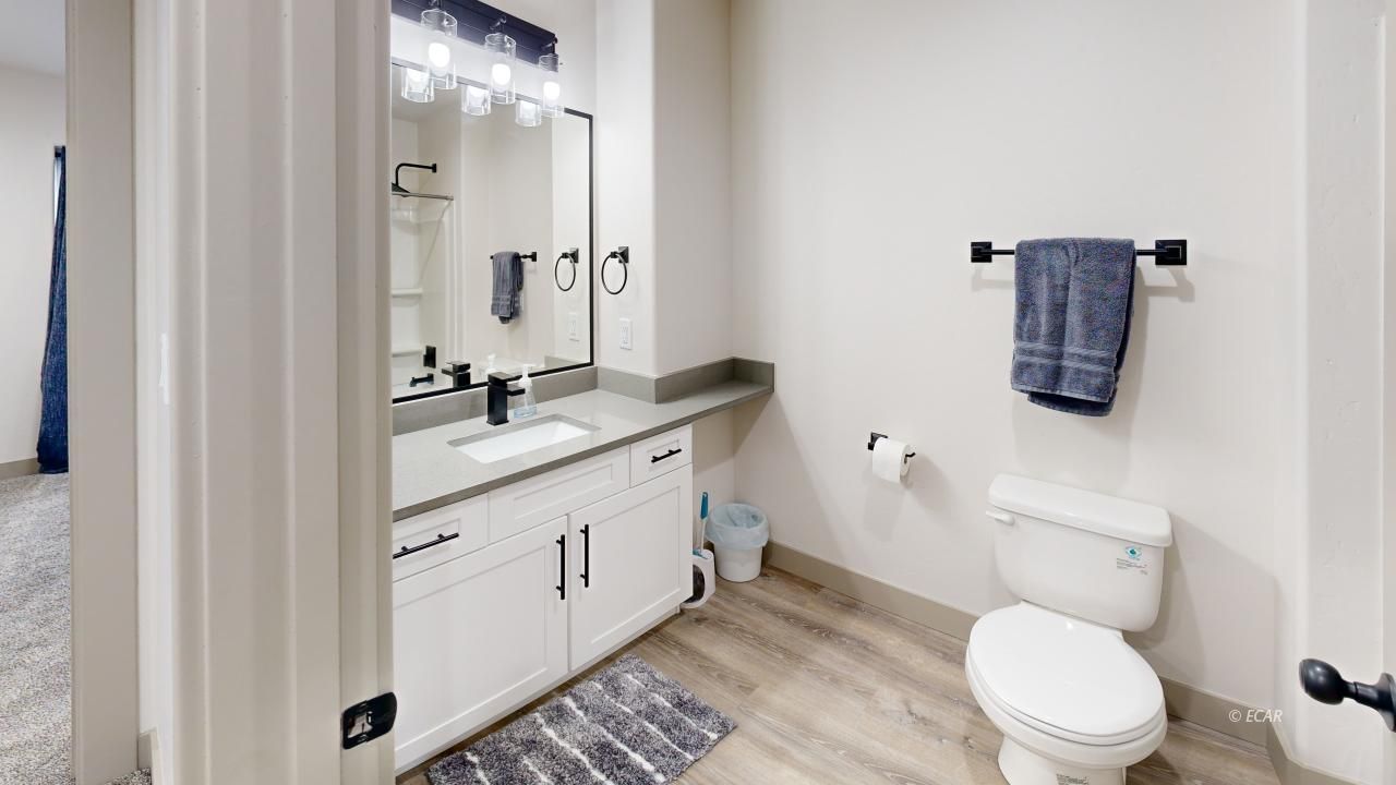 2427 N 5th Street Property Photo 16