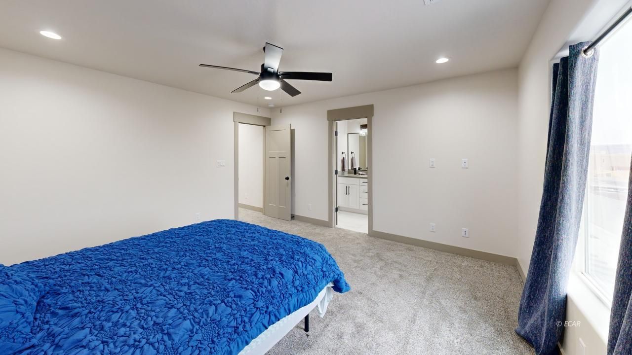 2427 N 5th Street Property Photo 19