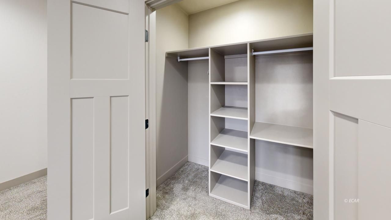 2427 N 5th Street Property Photo 23