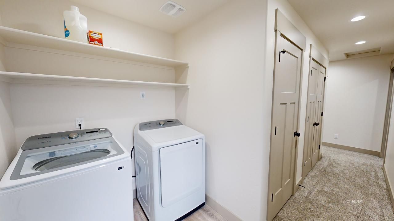 2427 N 5th Street Property Photo 25