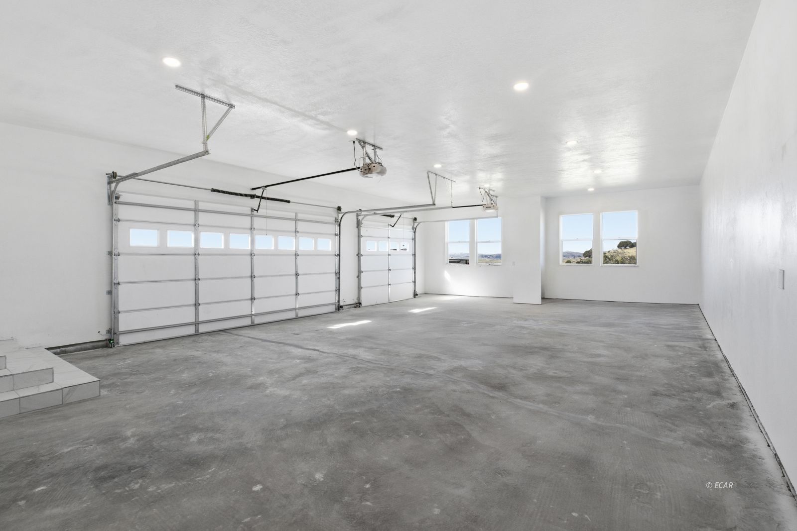 452 Country Club Plaza Property Photo 24