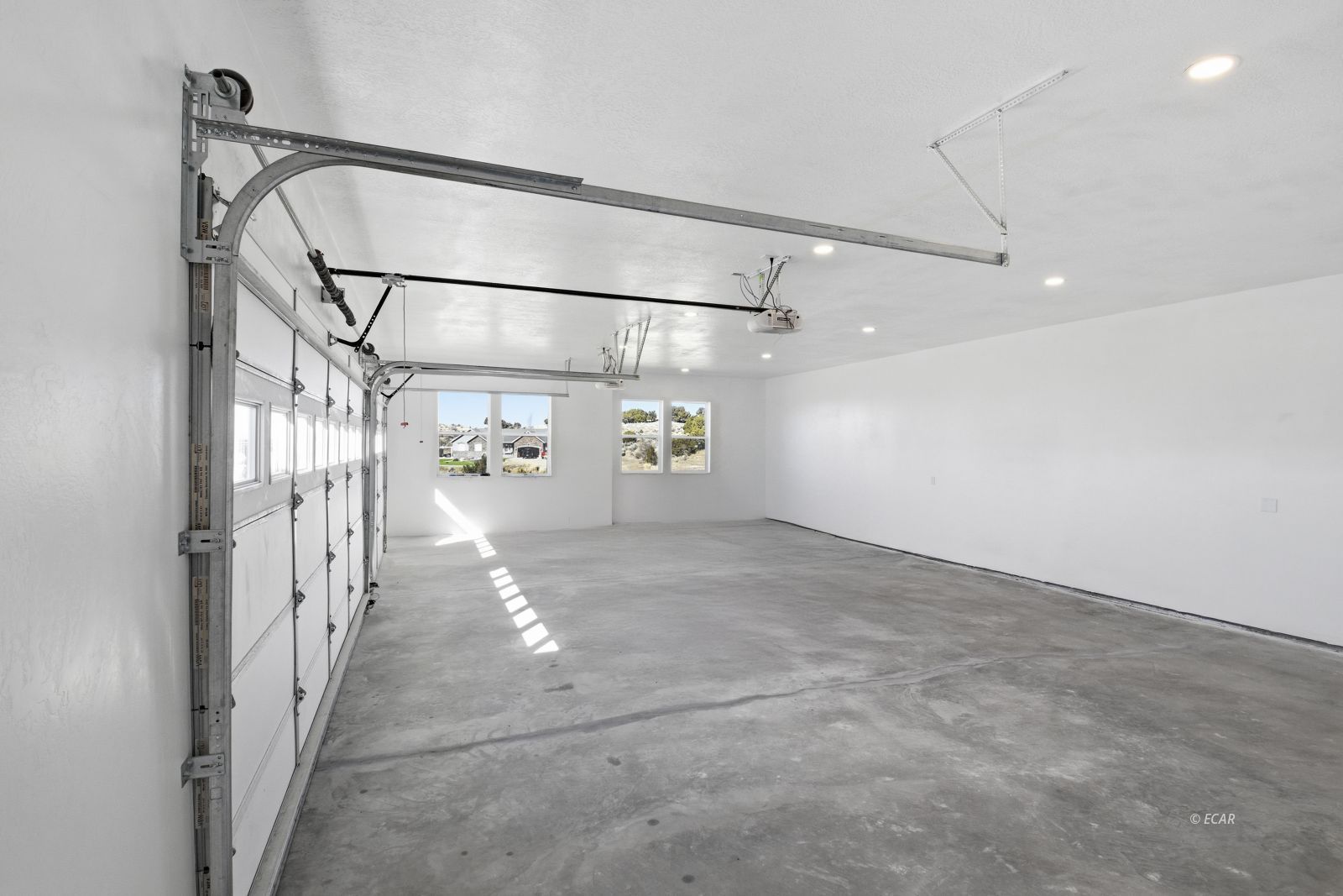 452 Country Club Plaza Property Photo 25