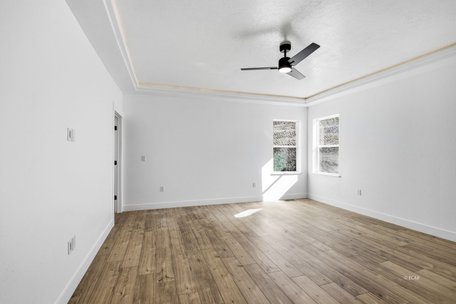 452 Country Club Plaza Property Photo 26