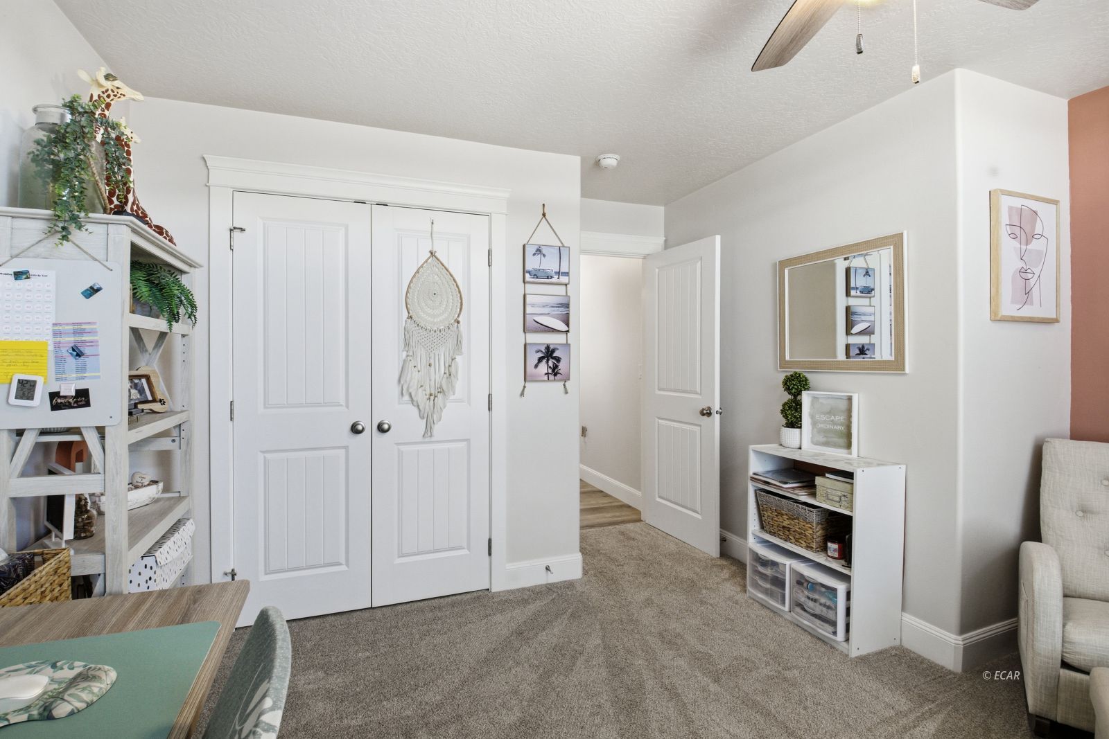 410 Edgebrook Lane Property Photo 19