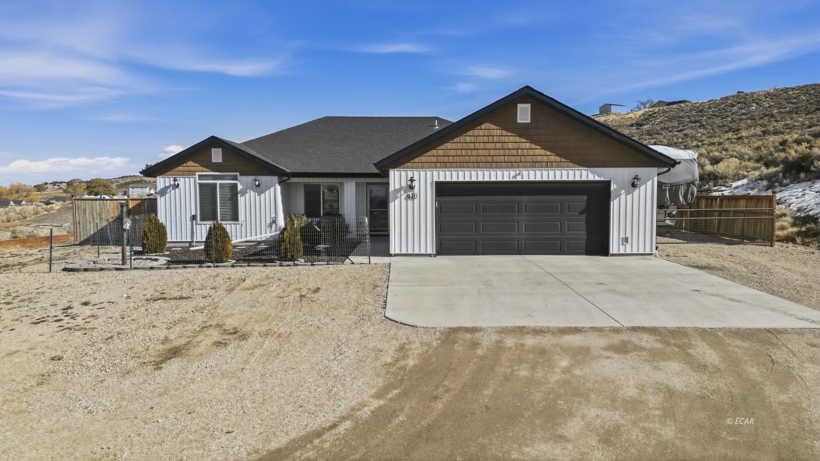 410 Edgebrook Lane Property Photo 28