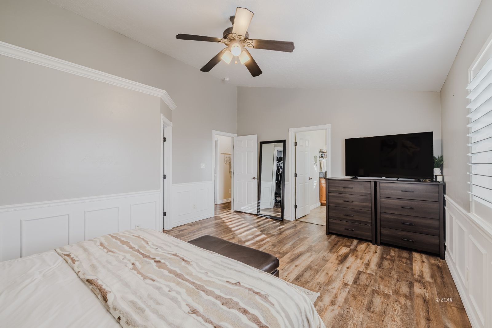 598 Palace Parkway Property Photo 20