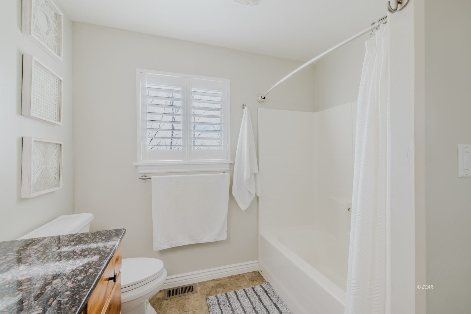 598 Palace Parkway Property Photo 24