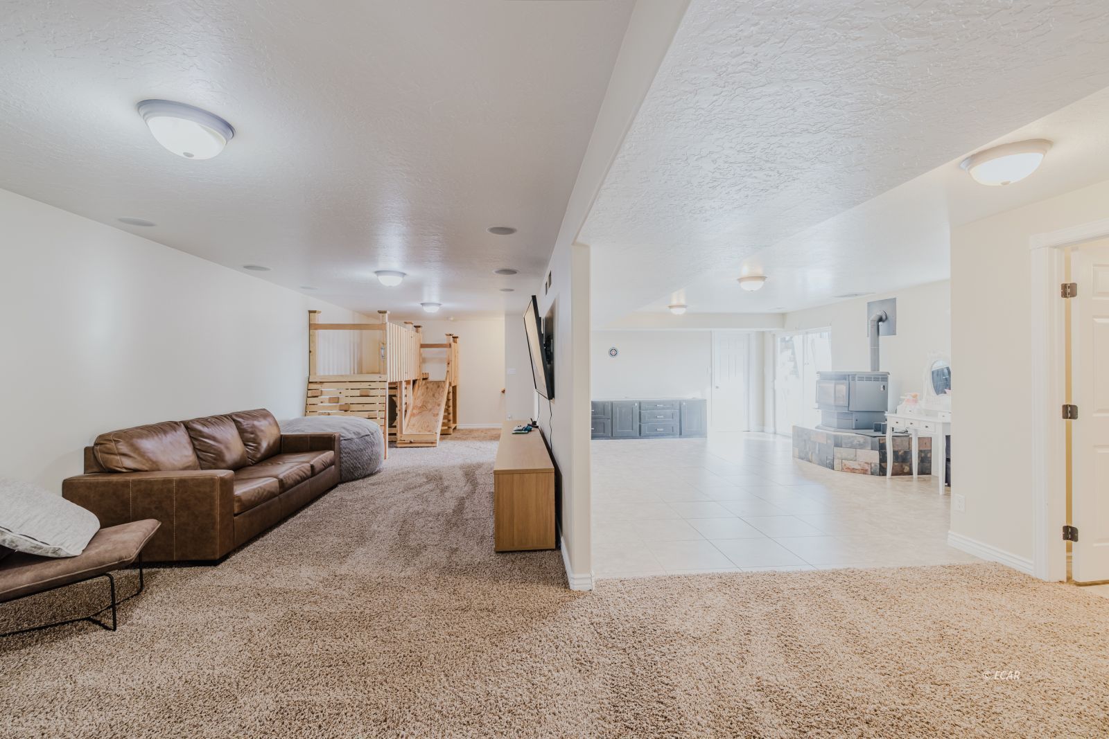 598 Palace Parkway Property Photo 32