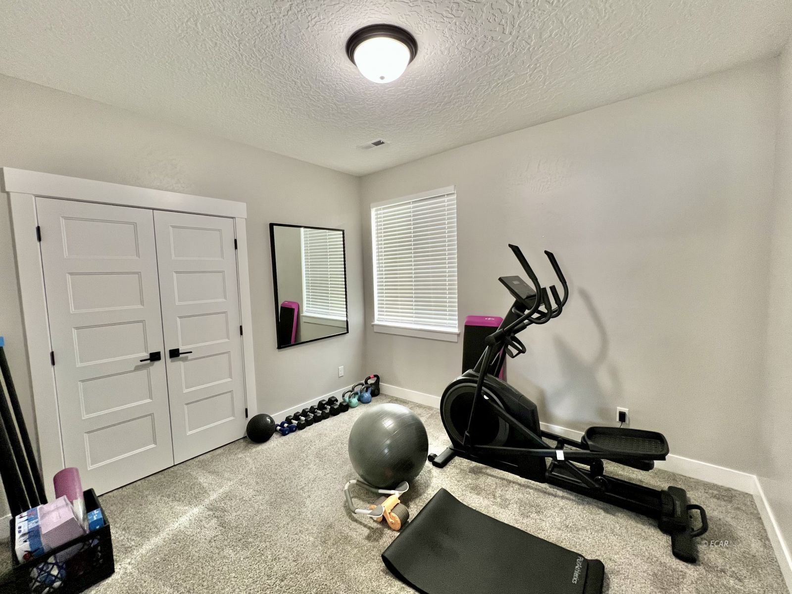 1940 Elkhorn Circle Property Photo 12