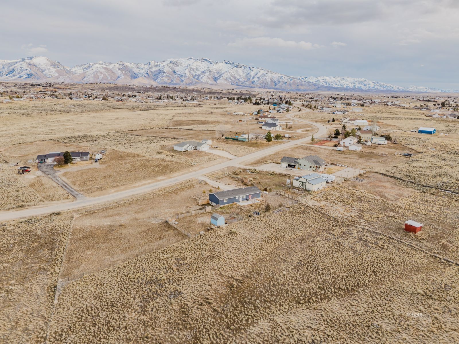 229 Glenvista Drive Property Photo 3