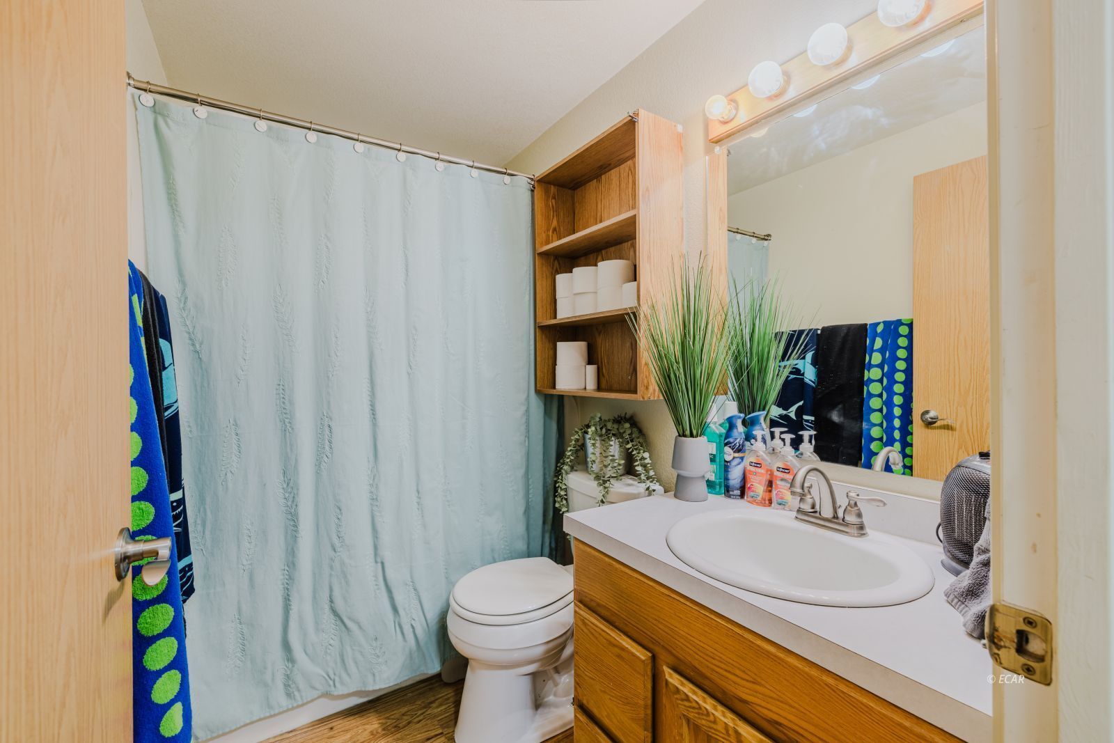 229 Glenvista Drive Property Photo 20