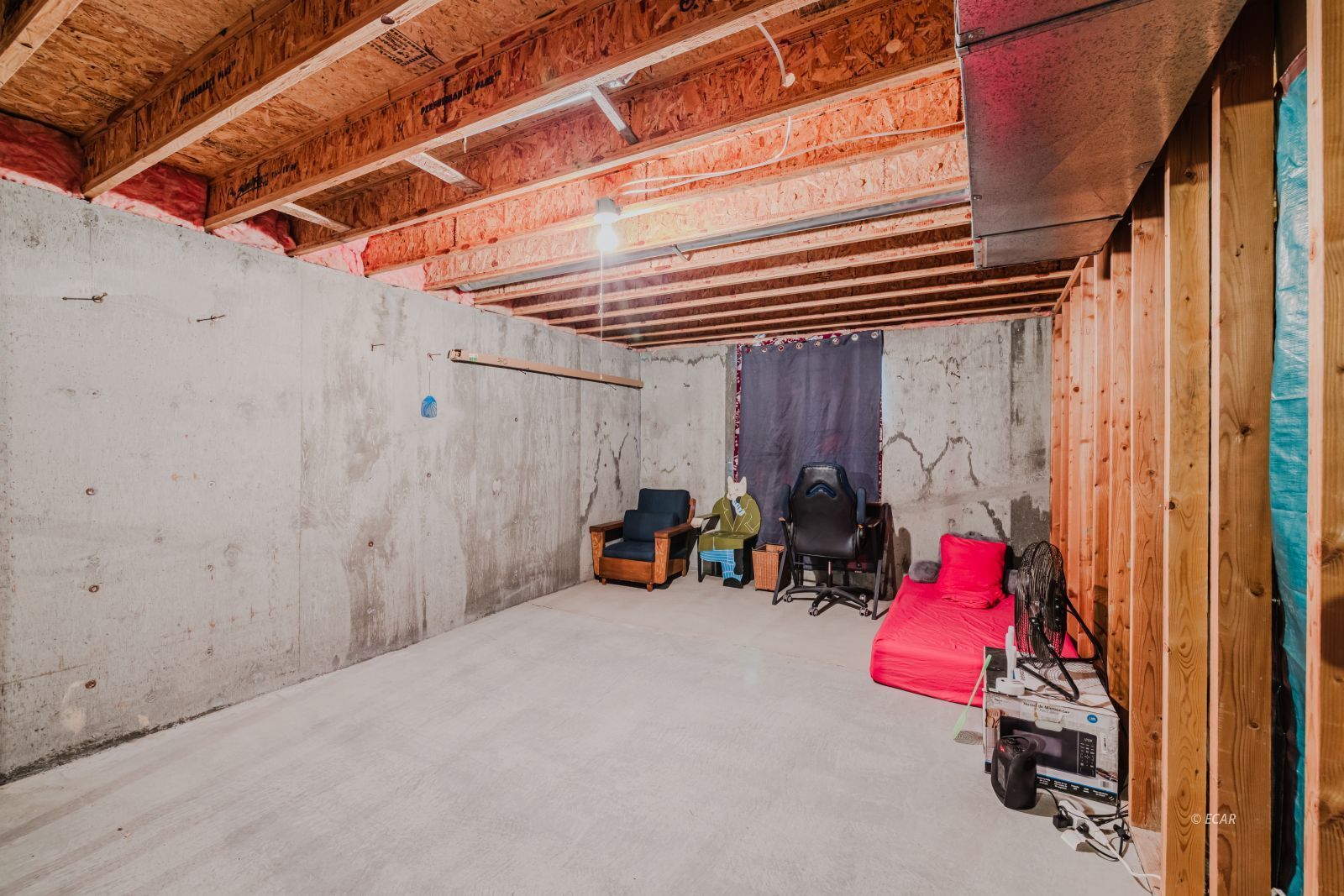 229 Glenvista Drive Property Photo 32