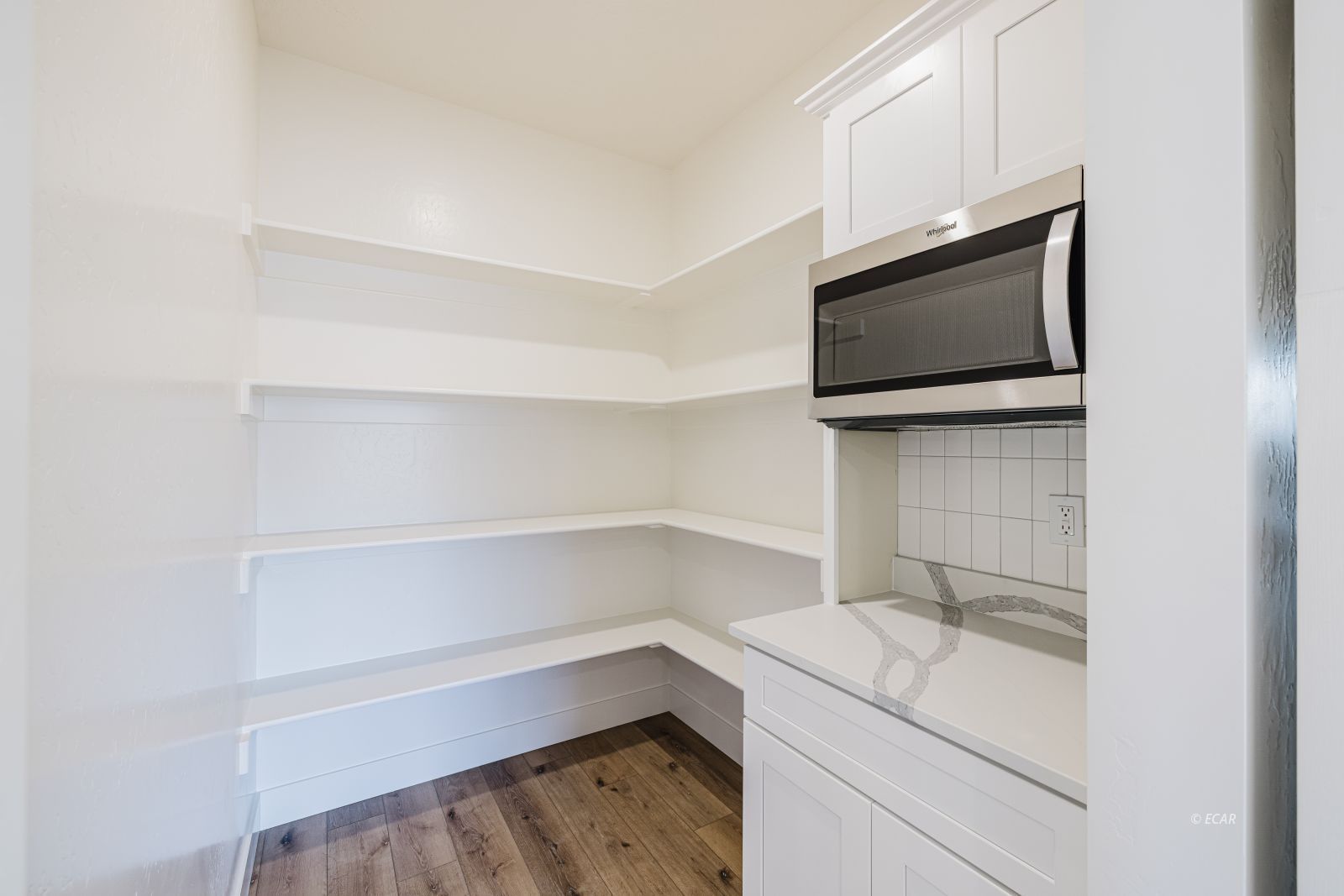 2946 Eleanor Court Property Photo 20