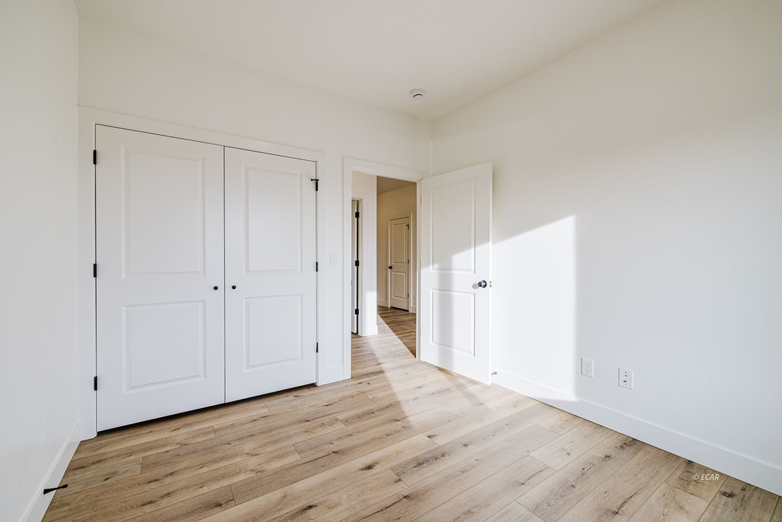 2946 Eleanor Court Property Photo 43