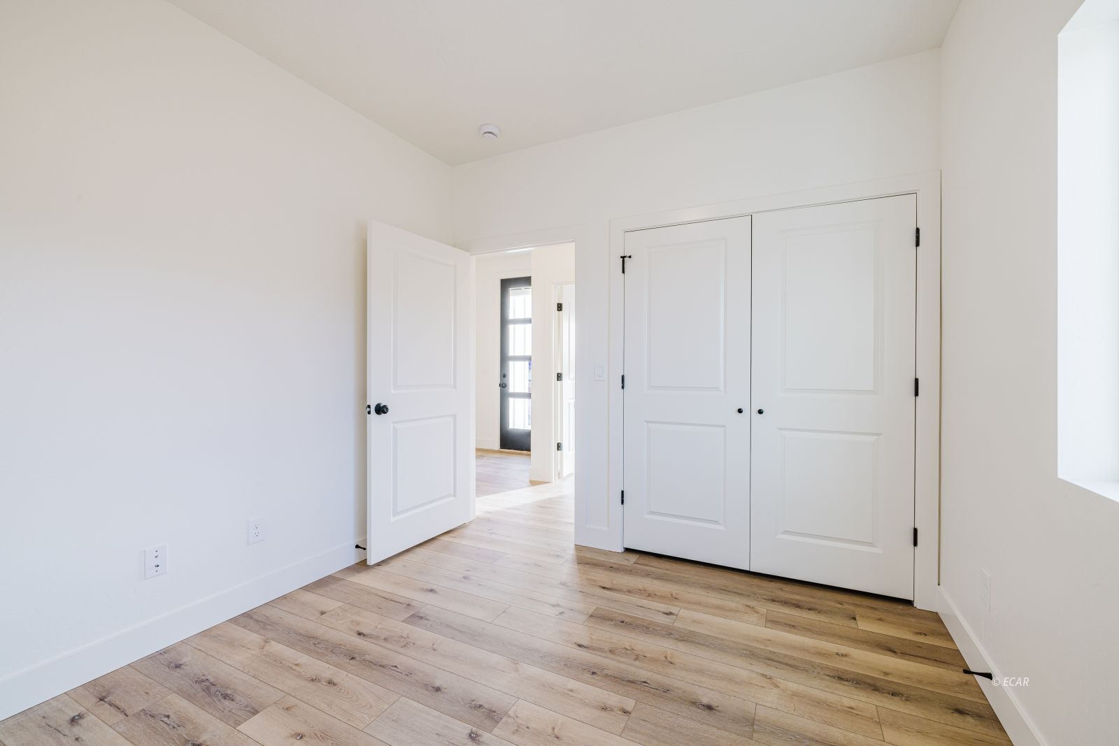 2946 Eleanor Court Property Photo 45