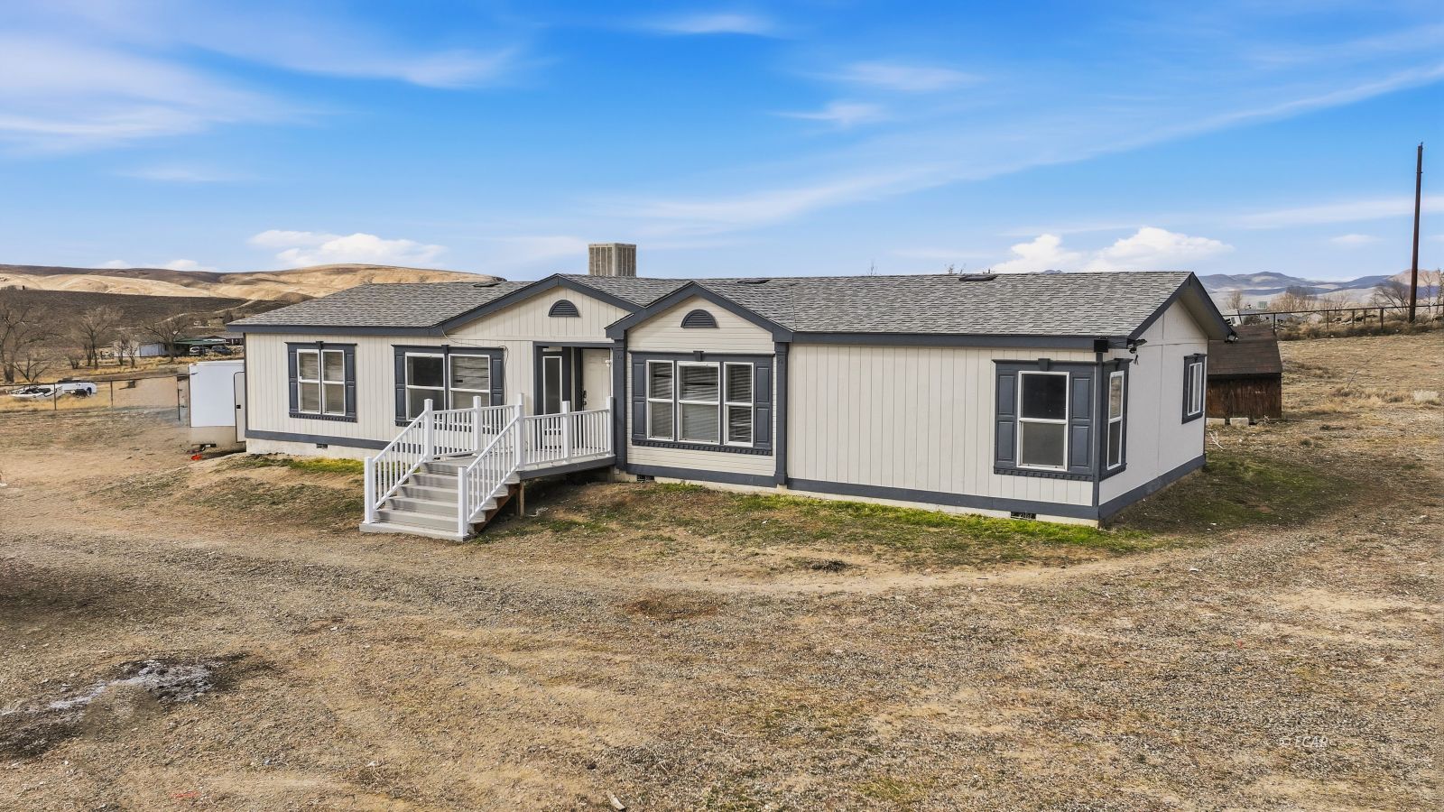 8651 Cayuse Drive Property Photo 3