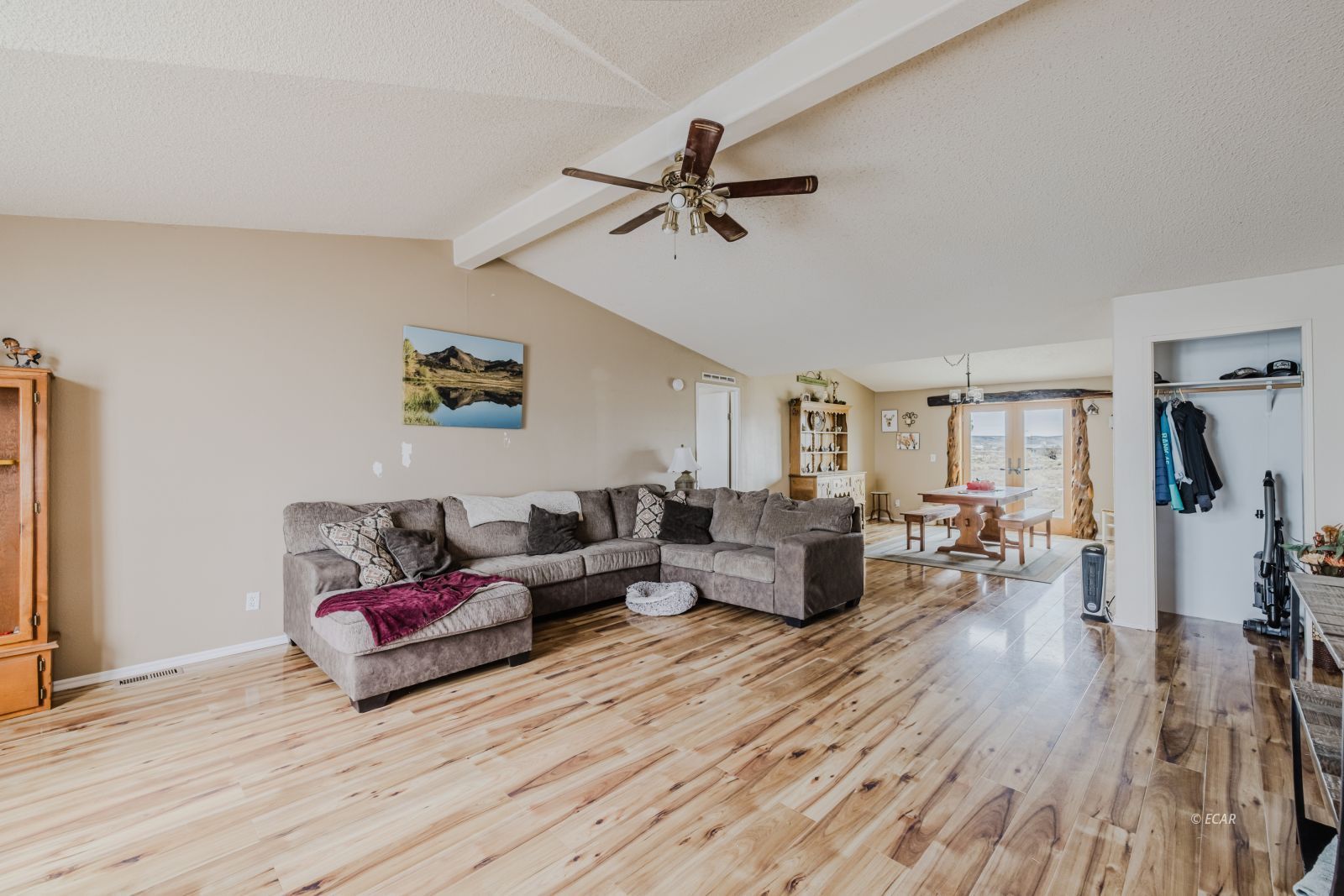 853 Patton Avenue Property Photo 6