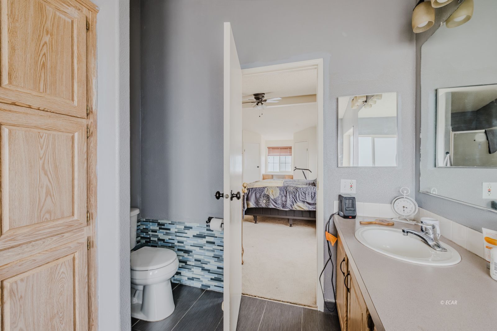 853 Patton Avenue Property Photo 23