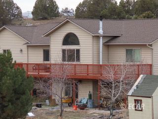 211 Greencrest Drive Property Photo 4