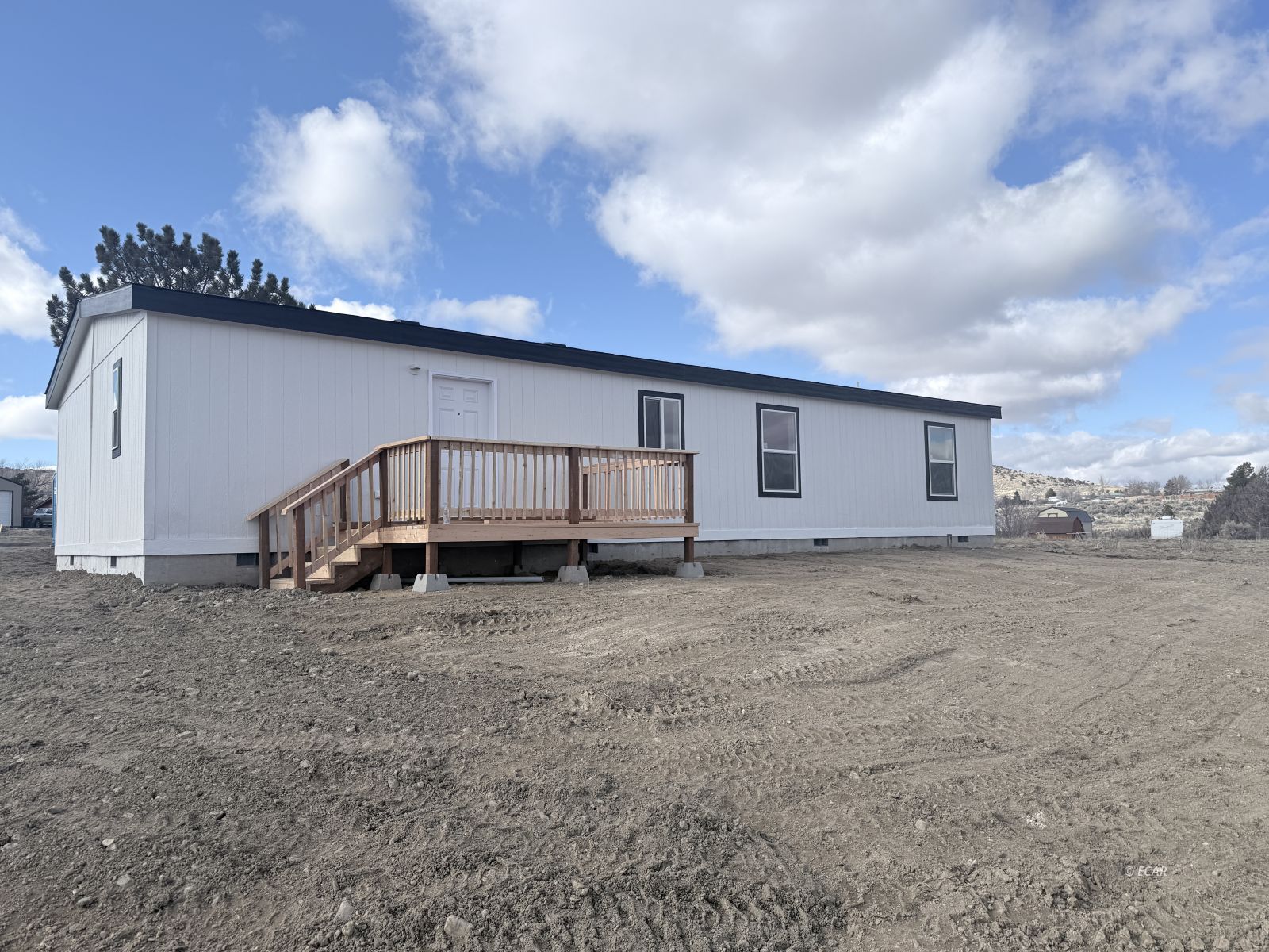 809 Spring Valley Parkway Property Photo 4