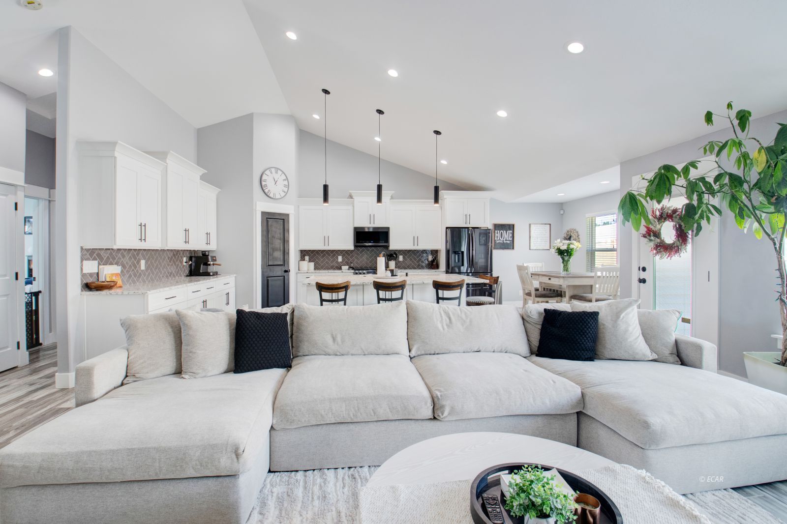 2057 Eagle Ridge Loop Property Photo 16