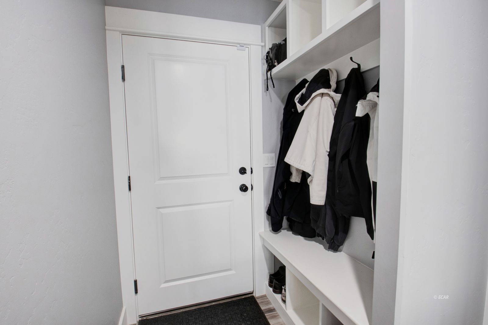 2057 Eagle Ridge Loop Property Photo 26