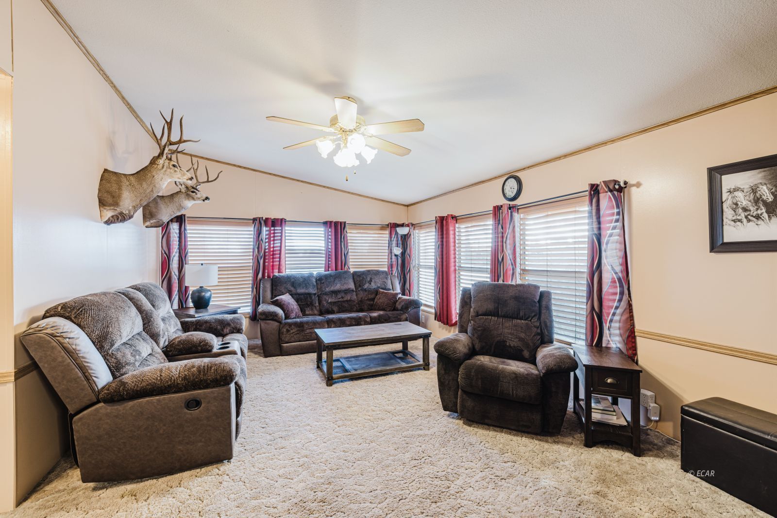 599 Holiday Drive Property Photo 10