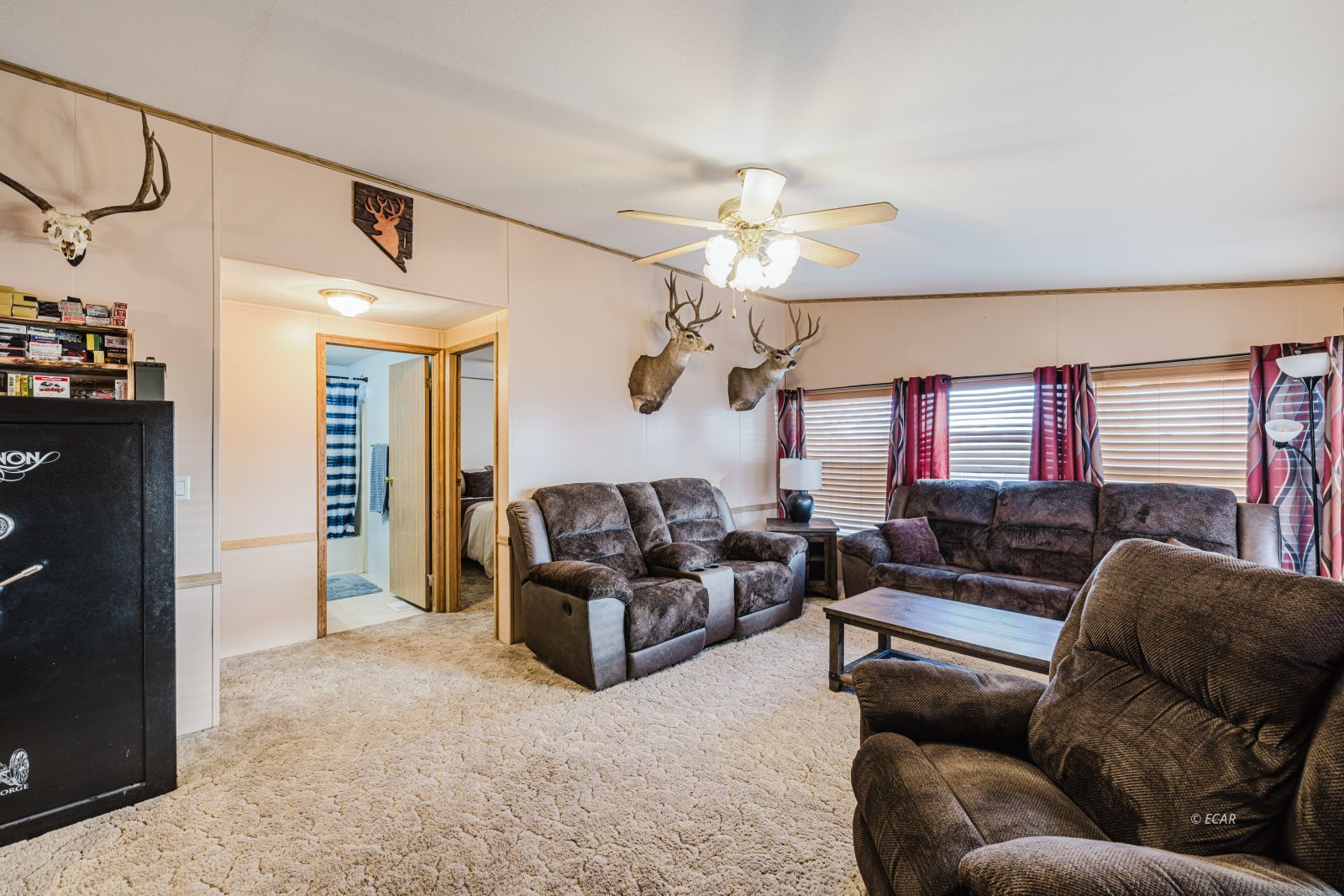 599 Holiday Drive Property Photo 11