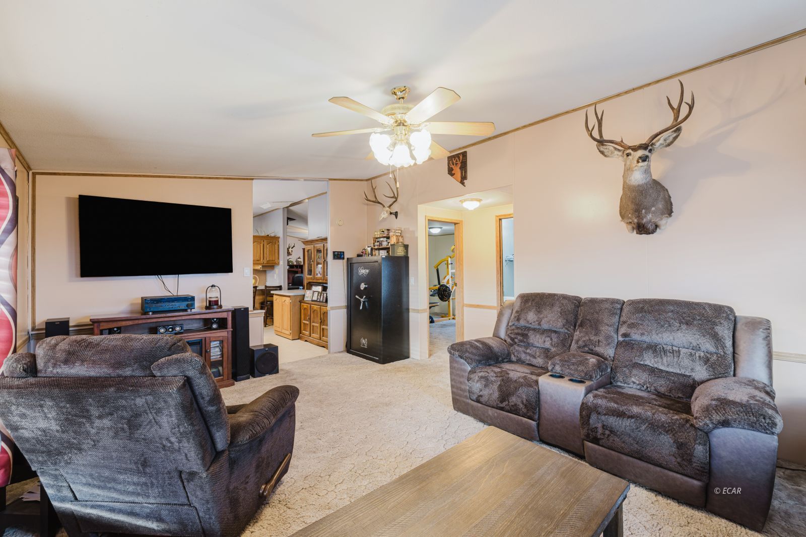 599 Holiday Drive Property Photo 12