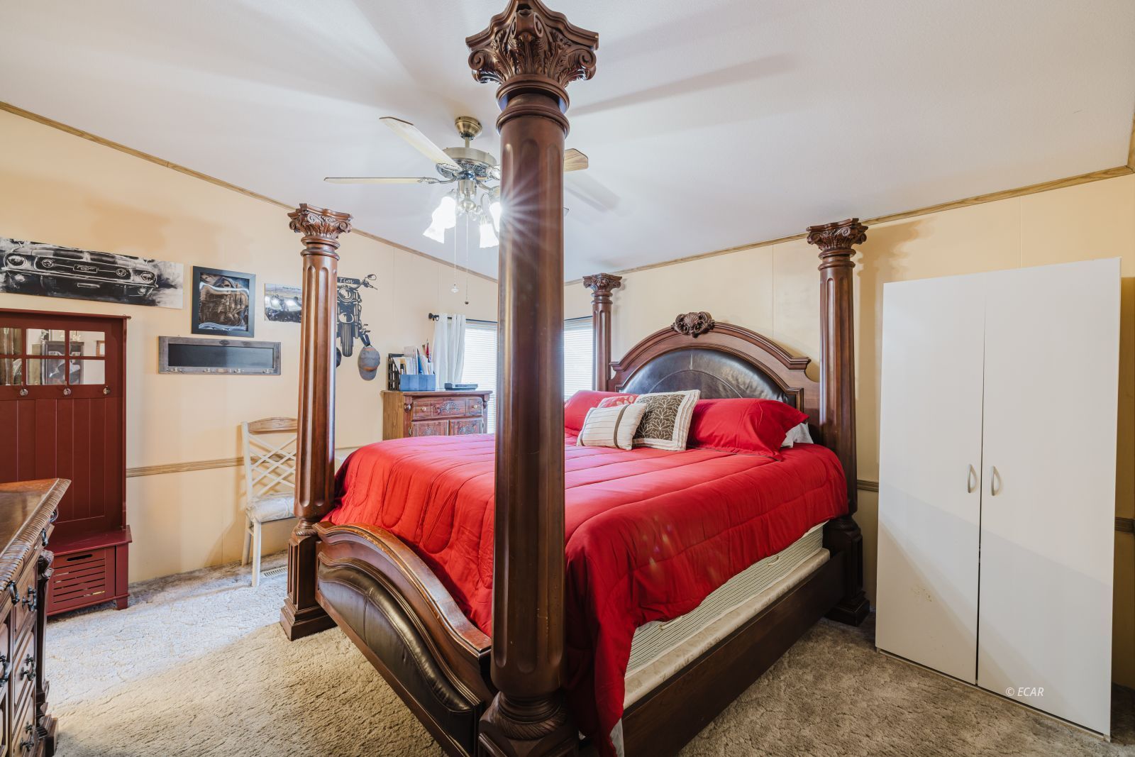 599 Holiday Drive Property Photo 21