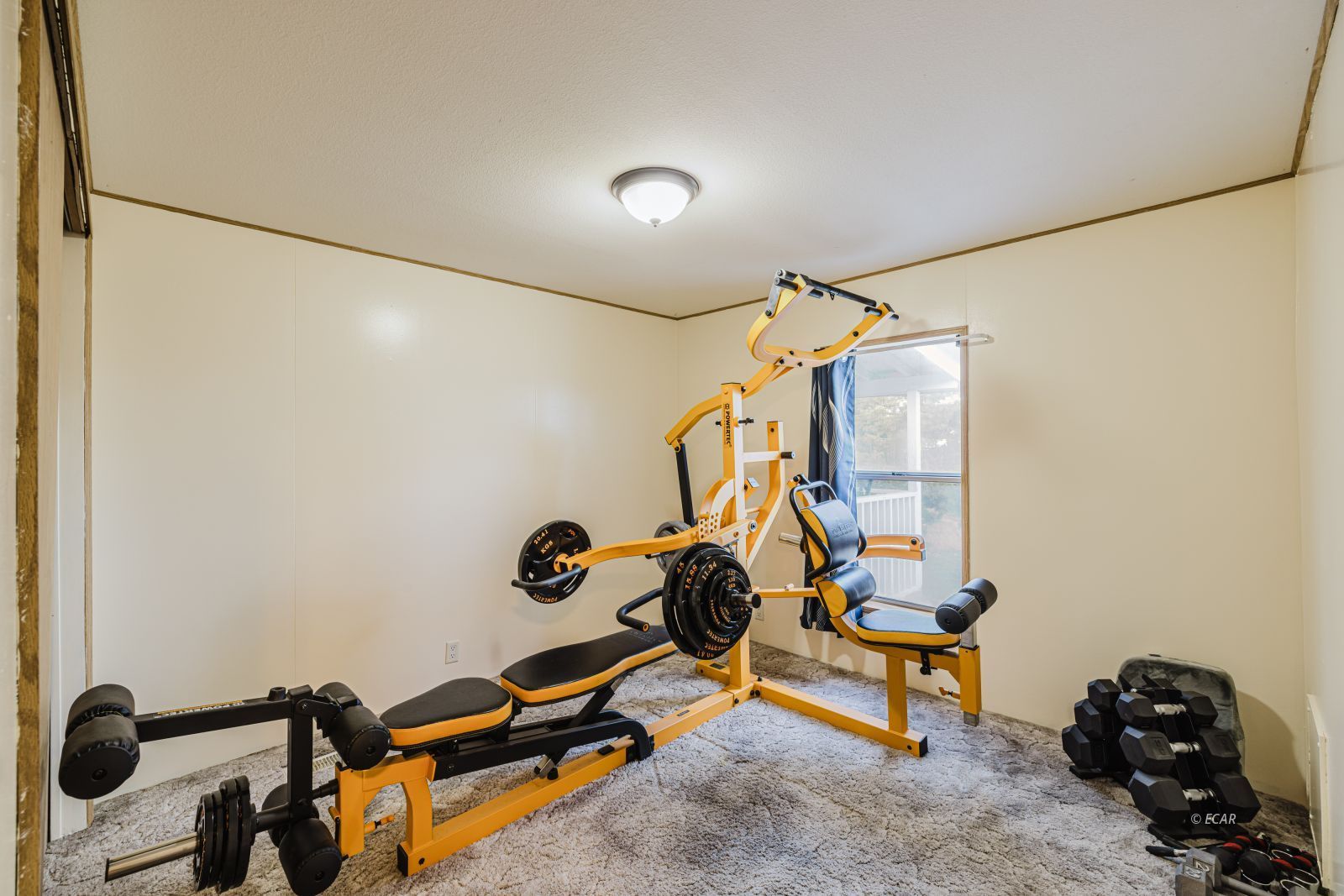 599 Holiday Drive Property Photo 28