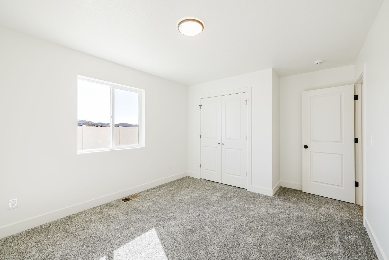 1287 Primrose Lane Property Photo 11