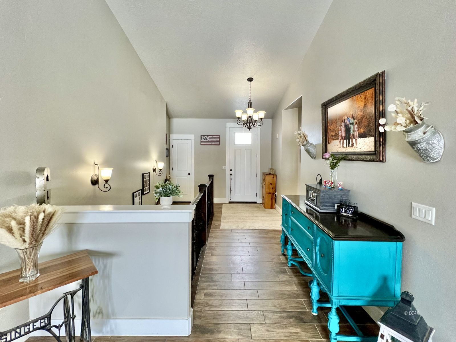 663 Willington Drive Property Photo 5