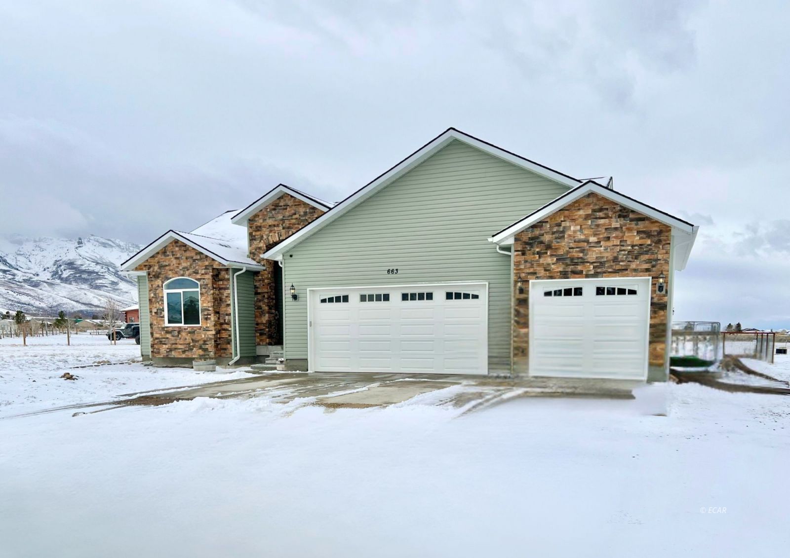 663 Willington Drive Property Photo 42