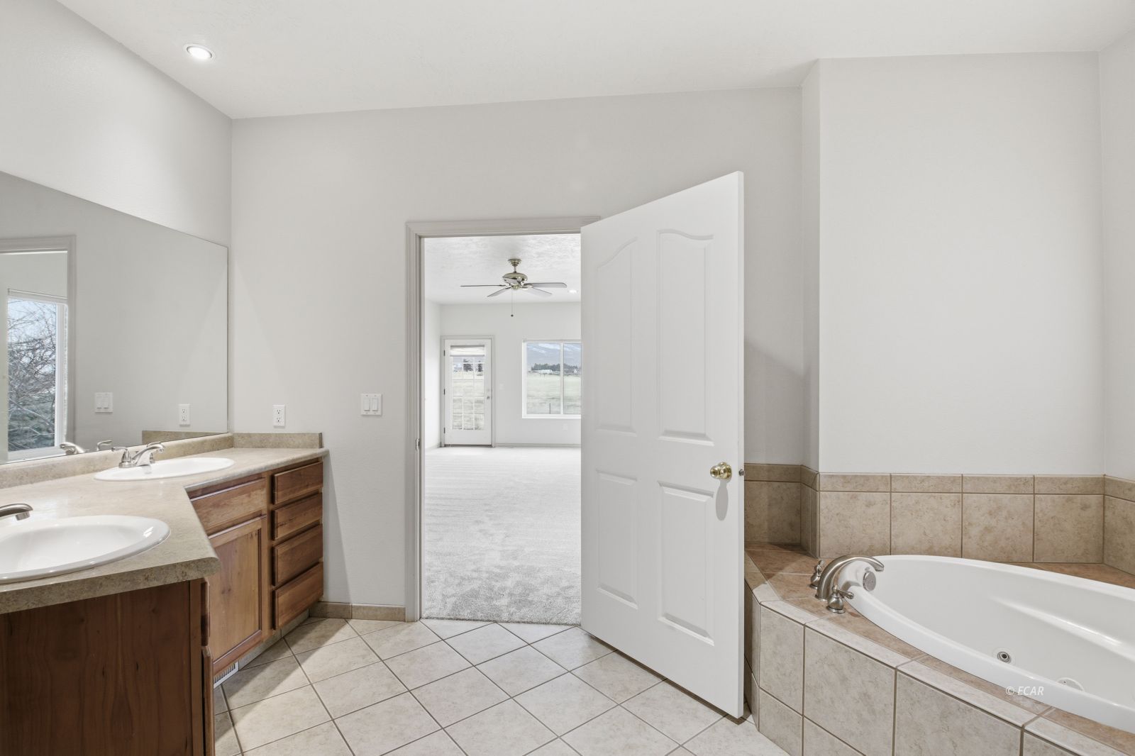 891 Eastlake Drive Property Photo 22