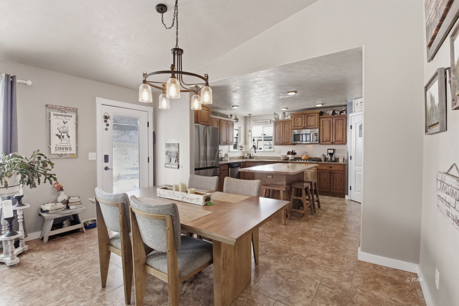 836 Silver Oak Drive Property Photo 10