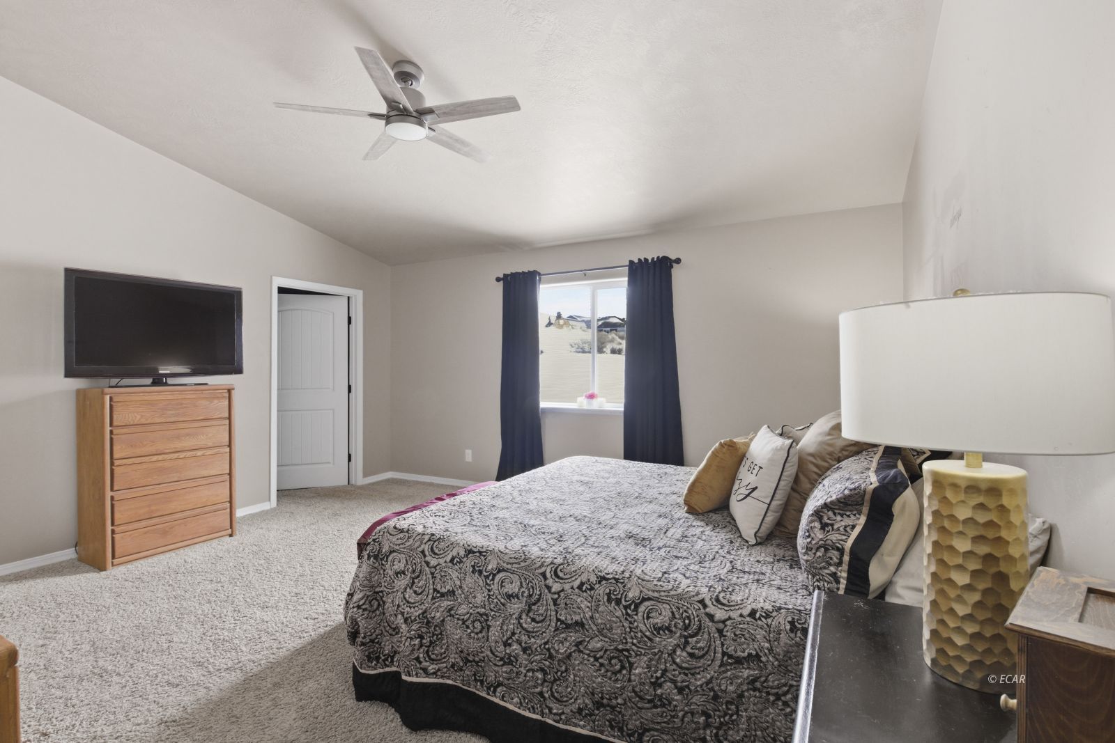 836 Silver Oak Drive Property Photo 17