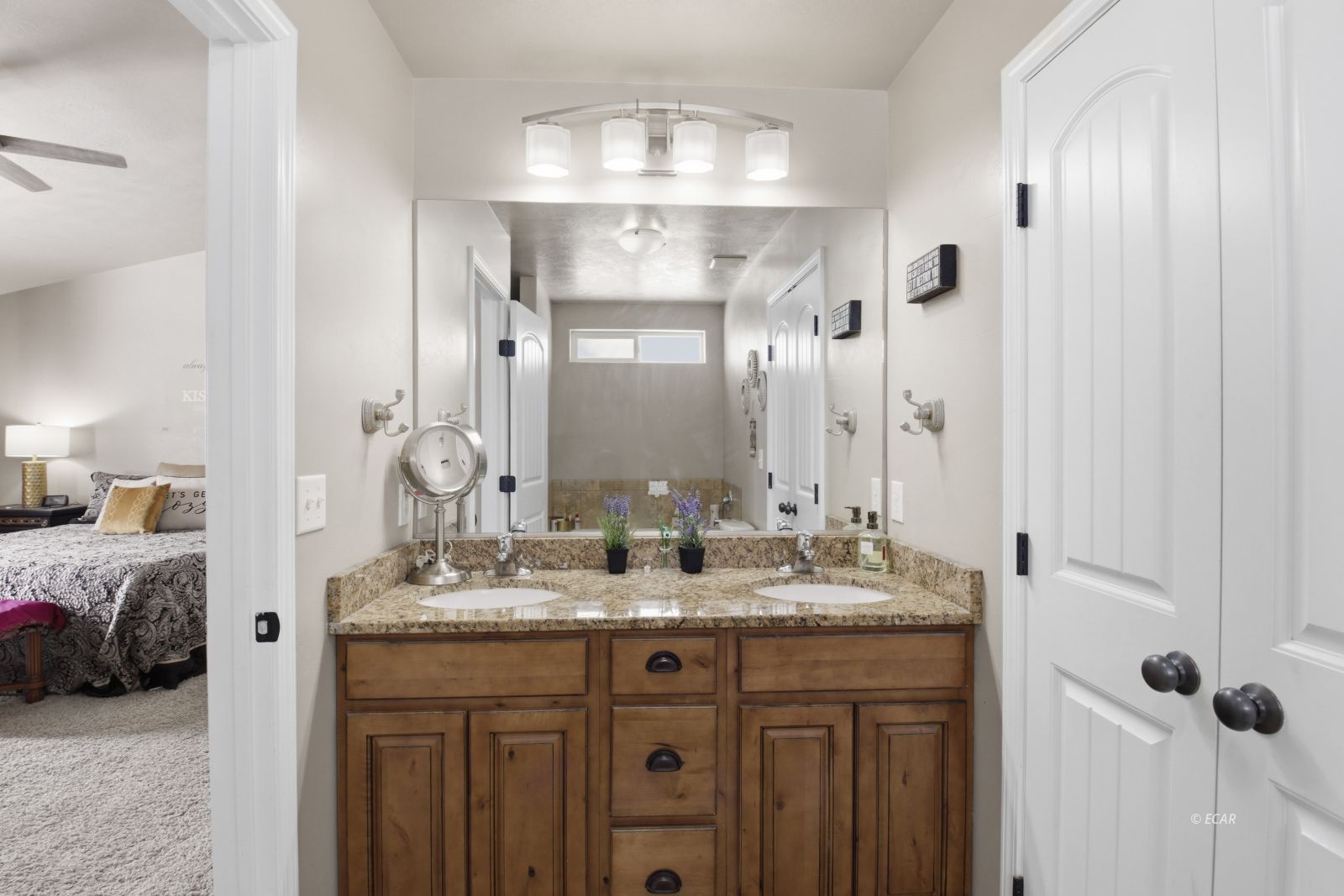 836 Silver Oak Drive Property Photo 18