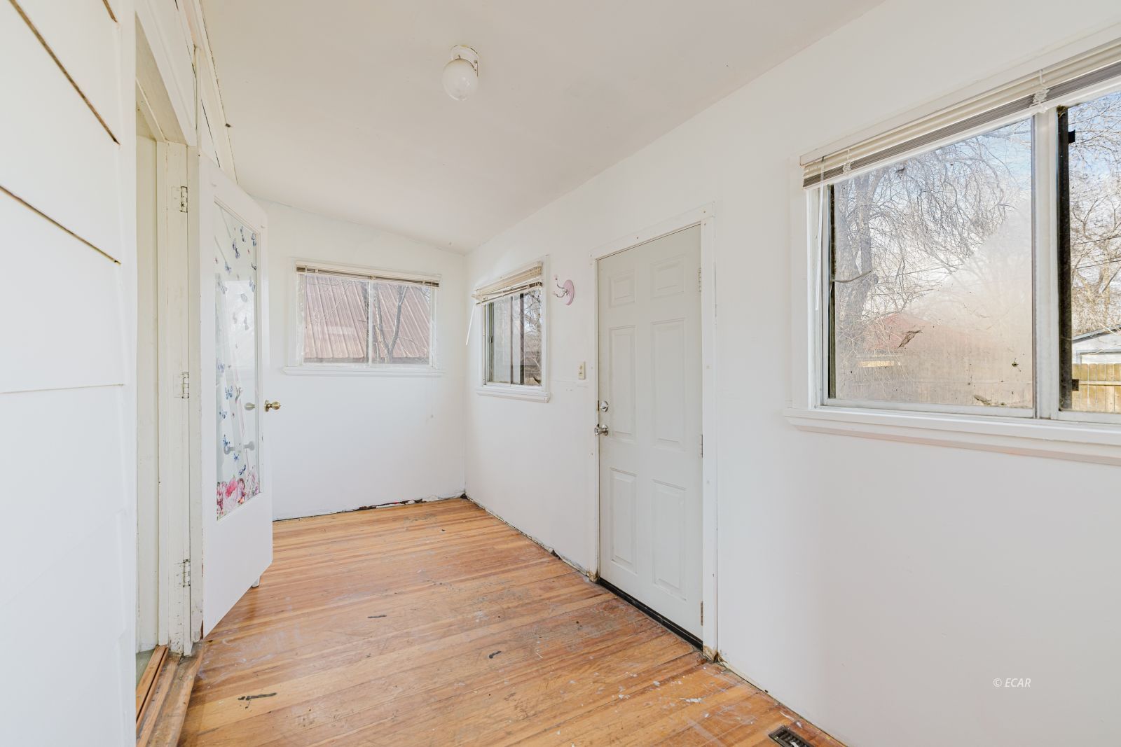 620 Oak Street Property Photo 10